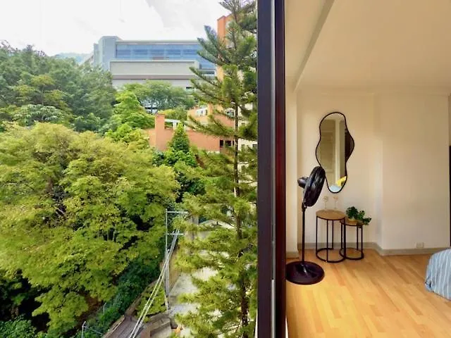 4Br 240 M Pool Next To El Tesoro Mall Medellín