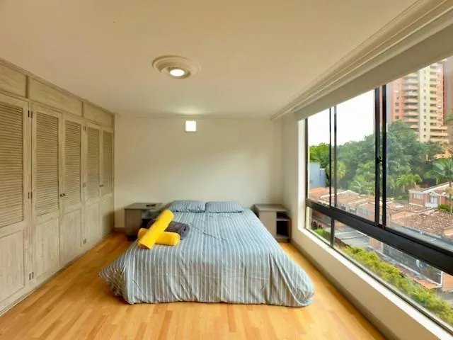 4Br 240 M Pool Next To El Tesoro Mall Medellín Apartmán
