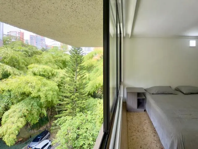 4Br 240 M Pool Next To El Tesoro Mall Medellín