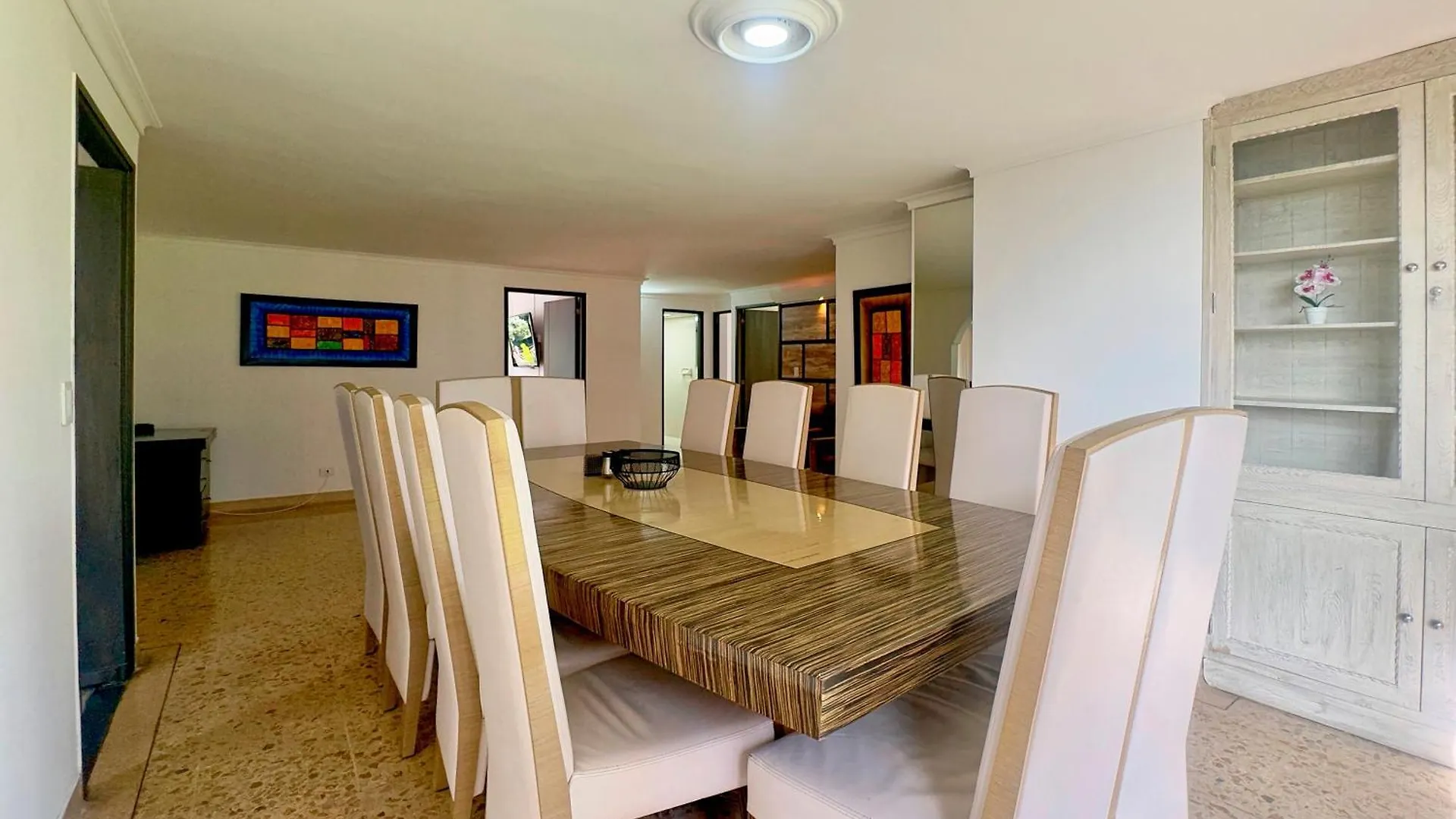 4Br 240 M Pool Next To El Tesoro Mall Medellin 0*,  Colombia